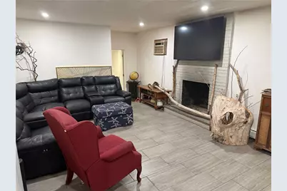 180 Woodland Avenue, Cranston, RI 02920 - Photo 8