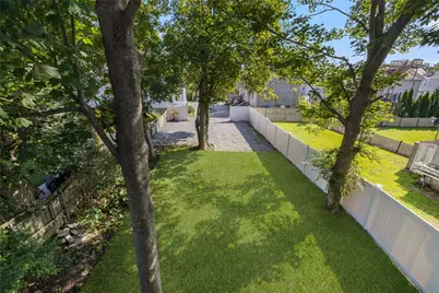 7 Sheffield Avenue #B, Newport, RI 02849 - Photo 4