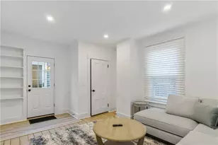 13 Sherman St, Newport, RI 02840 - Photo 2