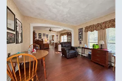 23 Whitford Avenue, Pawtucket, RI 02860 - Photo 4