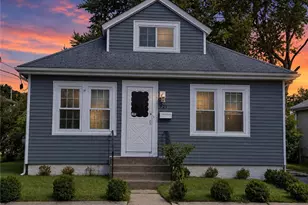 23 Whitford Ave, Pawtucket, RI 02860 - Photo 2