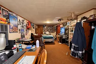 23 Whitford Ave, Pawtucket, RI 02860 - Photo 14