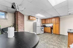 1605 Main St, West Warwick, RI 02893 - Photo 24
