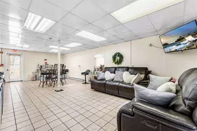 1605 Main Street, West Warwick, RI 02893 - Photo 20