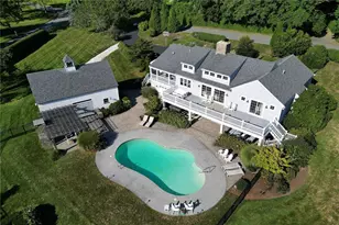 162 Indian Point Rd, Tiverton, RI 02878 - Photo 1