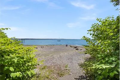 10 Johnnycake Lane, Portsmouth, RI 02871 - Photo 14