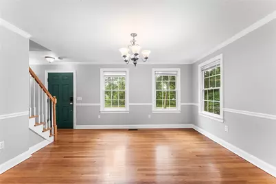 20 Wheelock Avenue, Cranston, RI 02920 - Photo 6