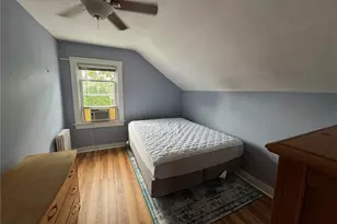 23 Carey St, Newport, RI 02840 - Photo 16