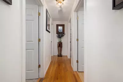 330 Daggett Avenue, Pawtucket, RI 02861 - Photo 10