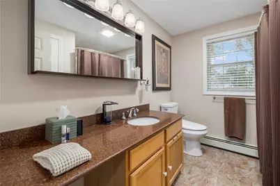 330 Daggett Avenue, Pawtucket, RI 02861 - Photo 12