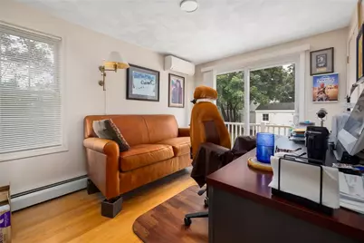330 Daggett Avenue, Pawtucket, RI 02861 - Photo 16