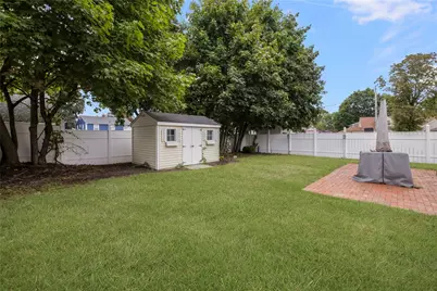 330 Daggett Avenue, Pawtucket, RI 02861 - Photo 20