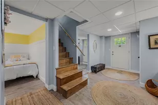 346 Post Rd, Westerly, RI 02891 - Photo 22