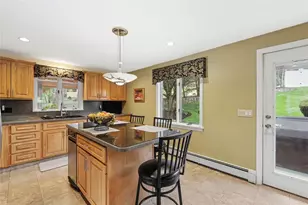 14 Sweet Hill Dr, Johnston, RI 02919 - Photo 22