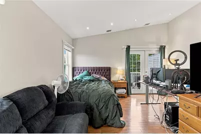 56 Locust Street, Providence, RI 02906 - Photo 20