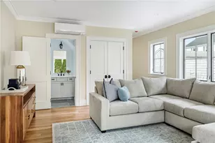 118 Newport Ave, Middletown, RI 02842 - Photo 20