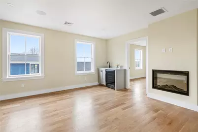 118 Newport Avenue, Middletown, RI 02842 - Photo 36