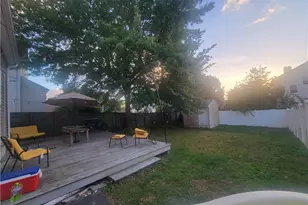 144 Gray St, Providence, RI 02909 - Photo 12