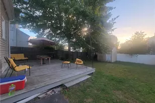 144 Gray St, Providence, RI 02909 - Photo 28