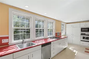 65 Prospect St, Providence, RI 02906 - Photo 18