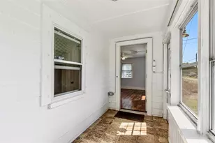 93 Pine Crest Dr, East Providence, RI 02919 - Photo 4