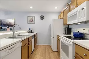 3524 W Shore Rd, Warwick, RI 02886 - Photo 4