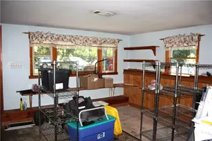 581 Saugatucket Rd, South Kingstown, RI 02879 - Photo 2