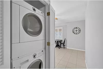 650 East Greenwich Avenue #3/405, West Warwick, RI 02890 - Photo 6