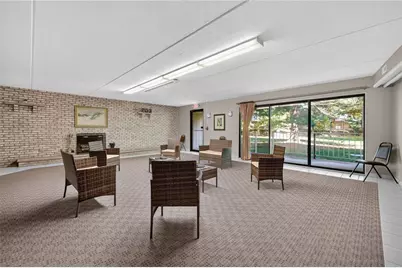 650 East Greenwich Avenue #3/405, West Warwick, RI 02890 - Photo 4