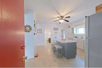 36 Dixon Street, Newport, RI 02840 - Photo 2