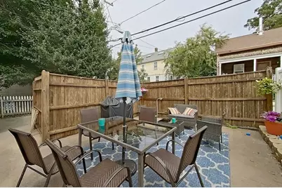 36 Dixon Street, Newport, RI 02840 - Photo 32