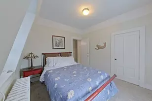 36 Dixon St, Newport, RI 02840 - Photo 22