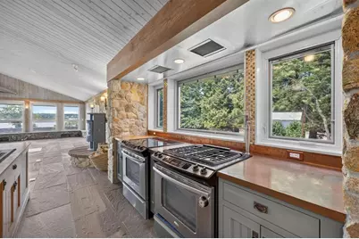 683 Neck Road, Tiverton, RI 02878 - Photo 32