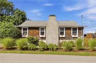 1024 Anthony Rd, Portsmouth, RI 02871 - Photo 2