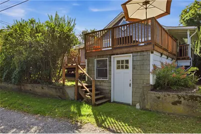 1024 Anthony Road, Portsmouth, RI 02871 - Photo 30