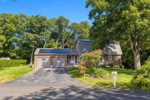 3 Concord Ct, Westerly, RI 02891 - Photo 2