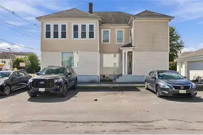 904 Newport Avenue, Pawtucket, RI 02861 - Photo 4
