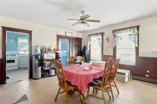 904 Newport Ave, Pawtucket, RI 02861 - Photo 26