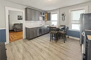 414 Providence St, Woonsocket, RI 02895 - Photo 8