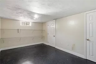 86 Paul St, Pawtucket, RI 02861 - Photo 30