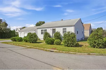 86 Paul Street, Pawtucket, RI 02861 - Photo 2