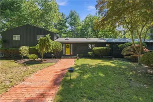 160 Windermere Way, Warwick, RI 02886 - Photo 1