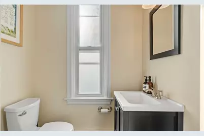 46 Moore Street, Providence, RI 02907 - Photo 20