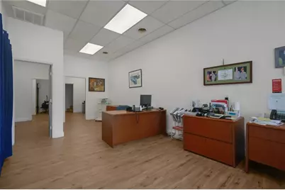 236 Broadway Avenue, Newport, RI 02840 - Photo 12