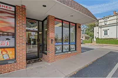236 Broadway Avenue, Newport, RI 02840 - Photo 4