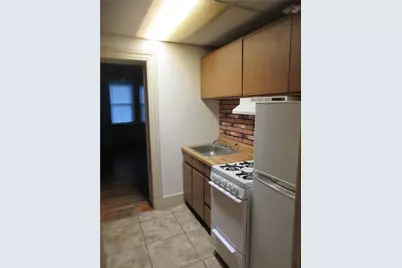 100 Bowen Street #1 W, Providence, RI 02906 - Photo 2