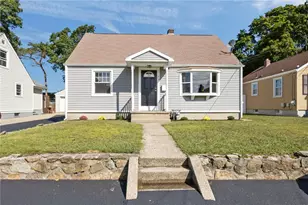 37 Vera St, Warwick, RI 02886 - Photo 1