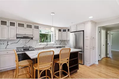 22 Carriage Drive, Lincoln, RI 02865 - Photo 4
