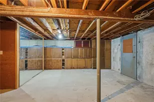 22 Carriage Dr, Lincoln, RI 02865 - Photo 32
