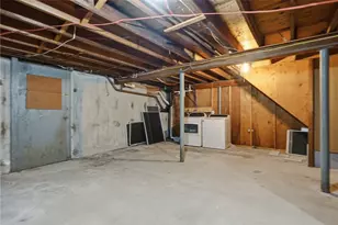 22 Carriage Dr, Lincoln, RI 02865 - Photo 34